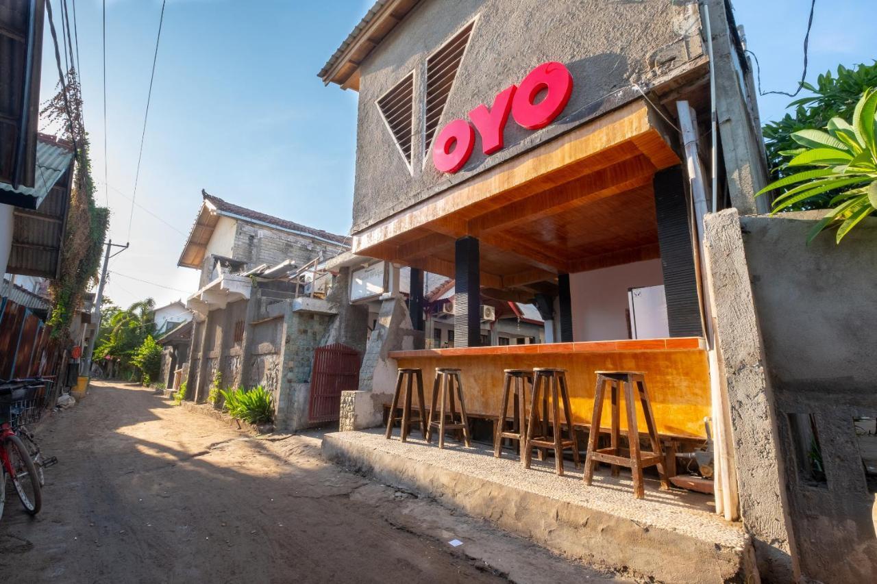 Oyo 1991 Pondok Wahyu Gili Trawangan Buitenkant foto
